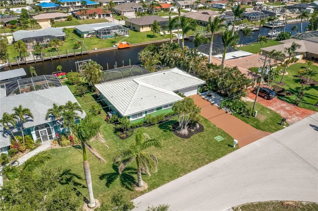 4815 Sorrento Court Cape Coral FL 33904