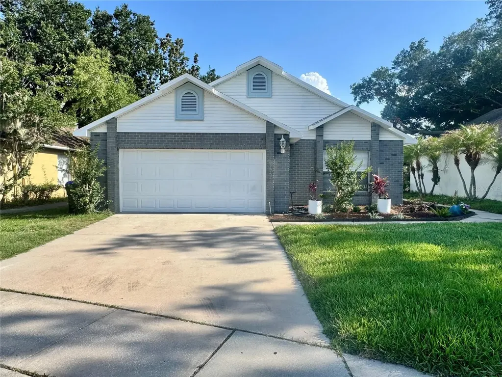 2784 Whisper Lakes Club Circle Orlando FL 32837