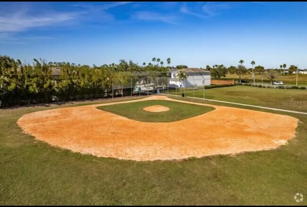 2784 Whisper Lakes Club Circle Orlando FL 32837