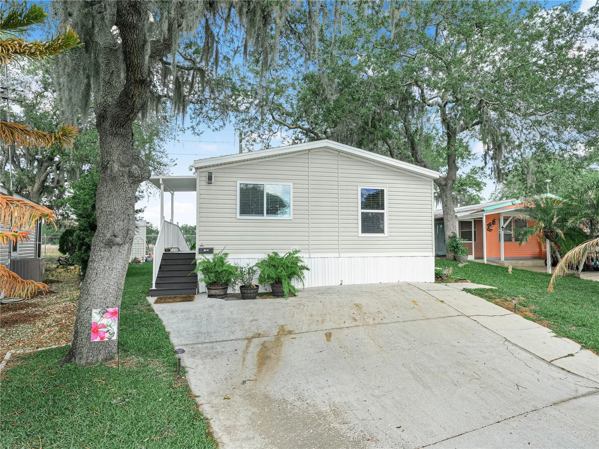 24 Silversides Street Lake Wales FL 33898