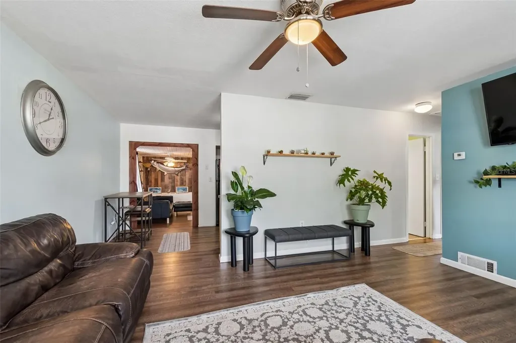 3501 38th Street N St Petersburg FL 33713