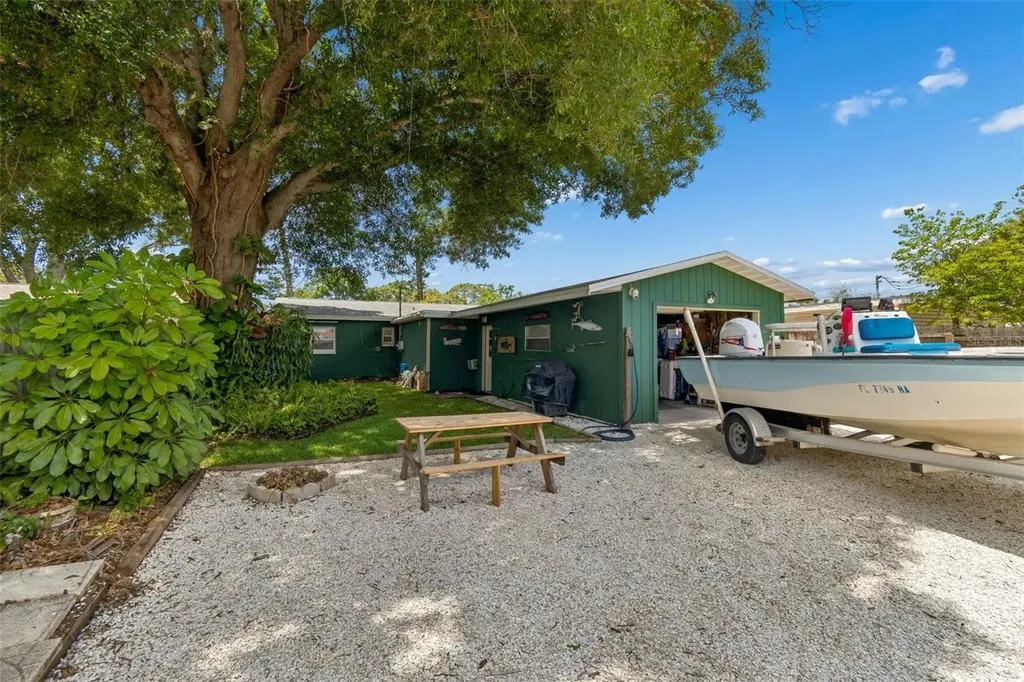 3501 38th Street N St Petersburg FL 33713