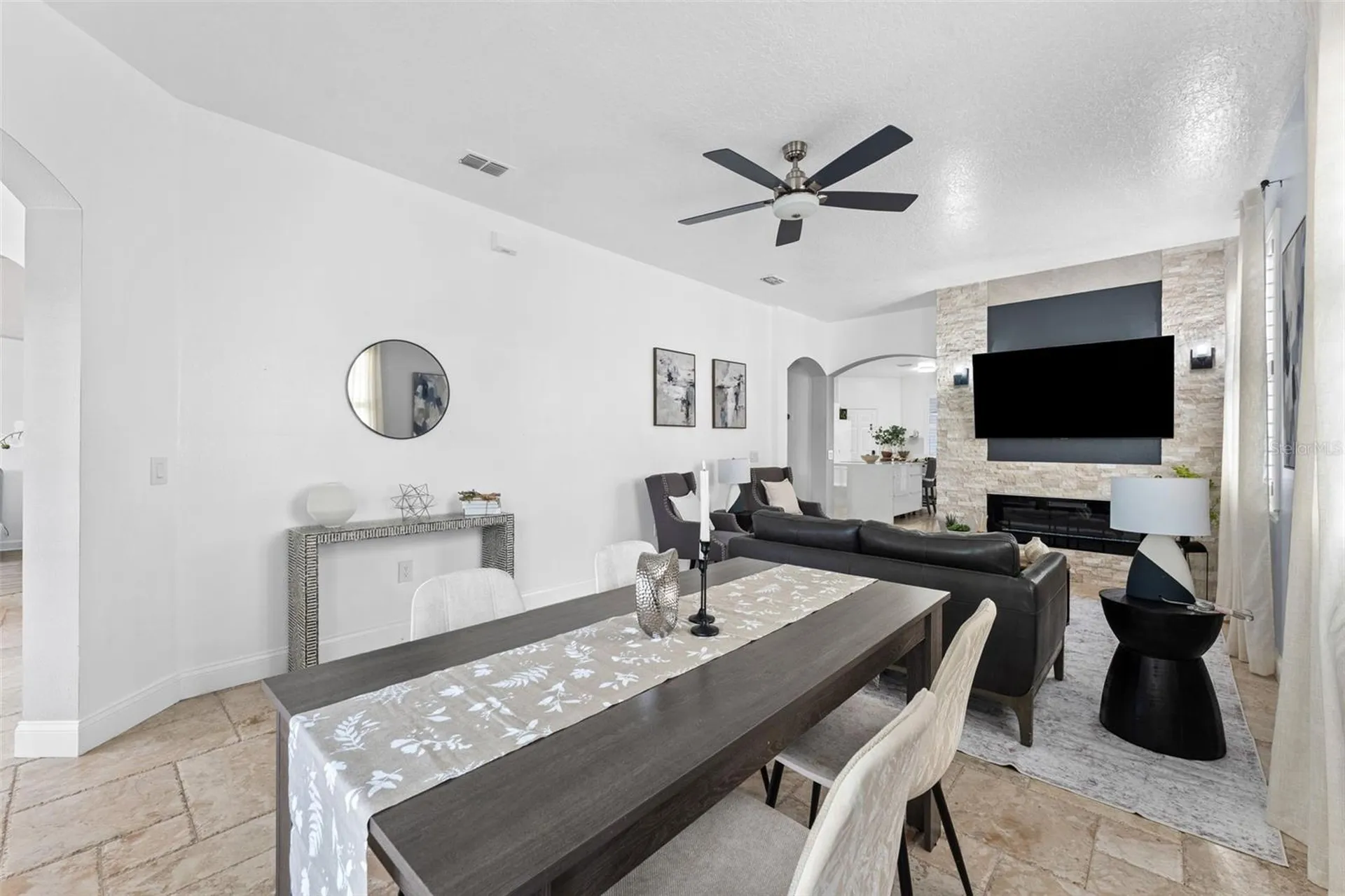 3351 Morelyn Crest Circle Orlando FL 32828