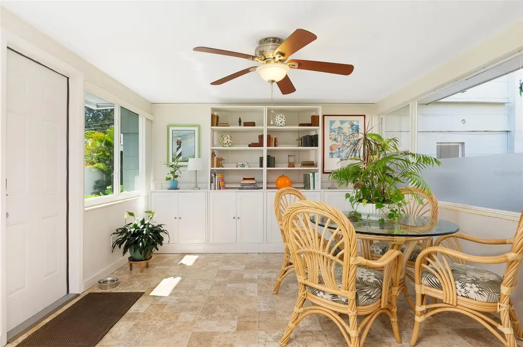 3016 3rd Avenue N St Petersburg FL 33713