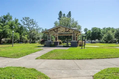 3016 3rd Avenue N St Petersburg FL 33713