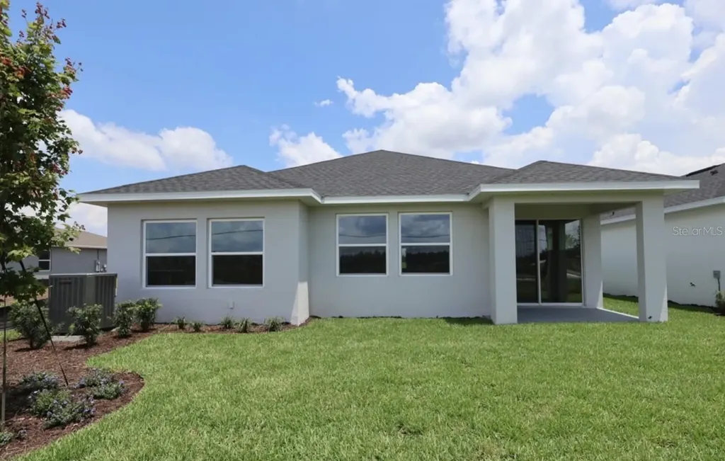 5027 Orinoco Lane St Cloud FL 34771