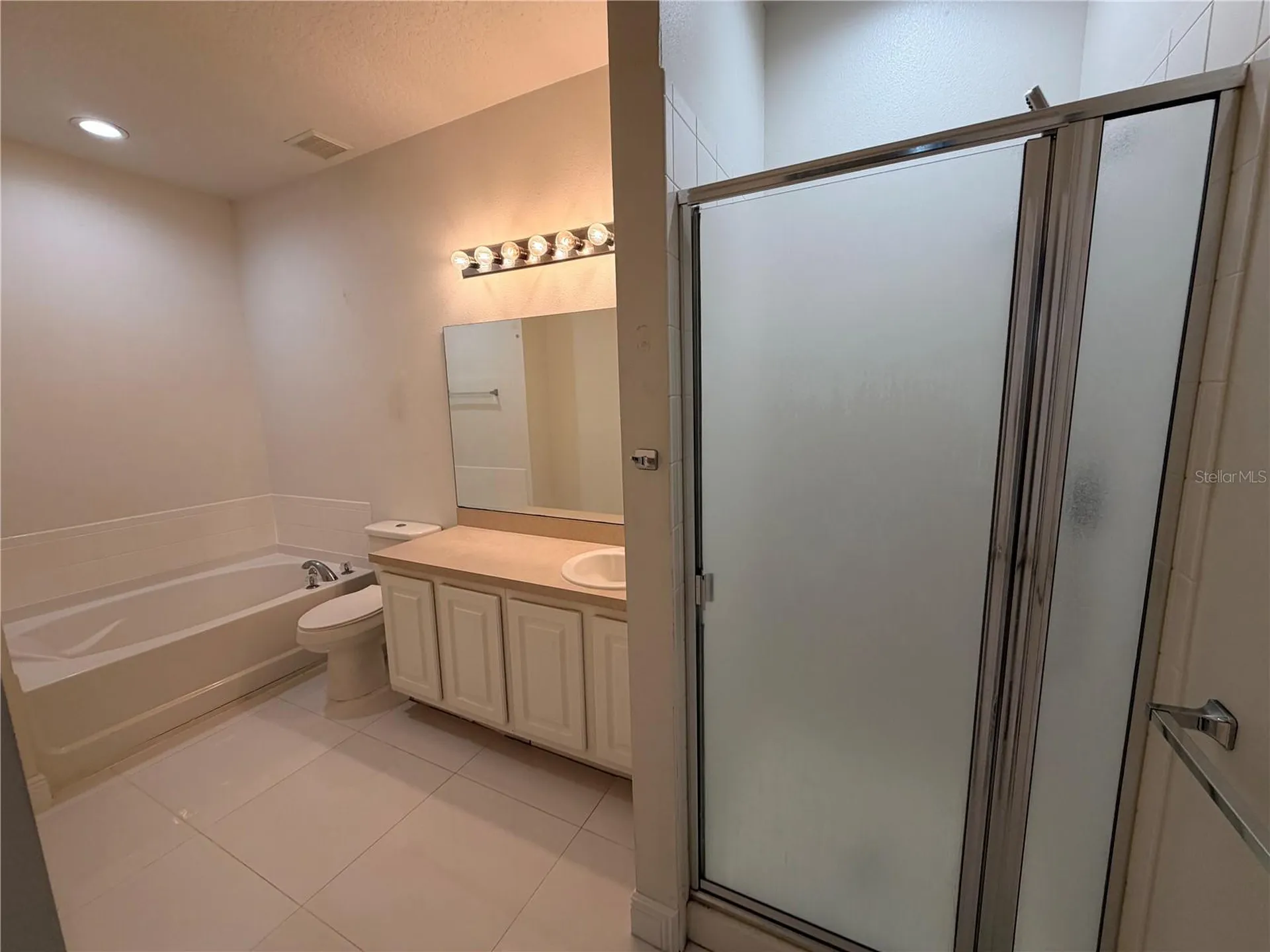 1112 Pine Ridge Drive Davenport FL 33896