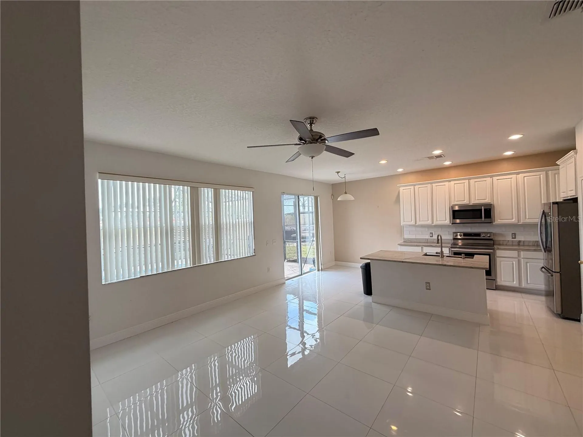 1112 Pine Ridge Drive Davenport FL 33896
