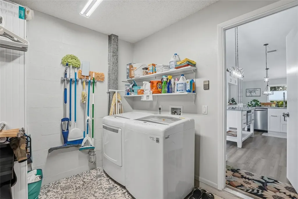 4839 14th Avenue E Bradenton FL 34208