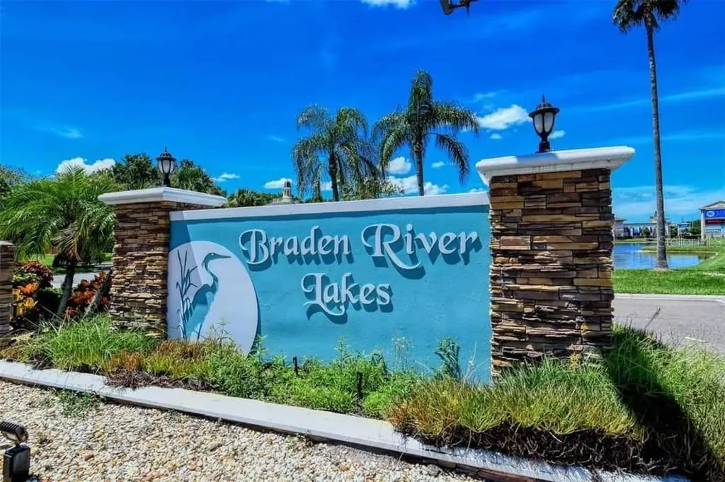 4839 14th Avenue E Bradenton FL 34208