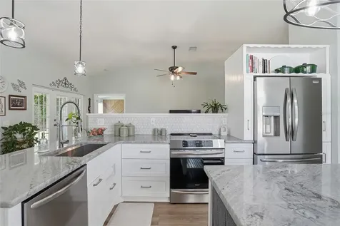 4839 14th Avenue E Bradenton FL 34208