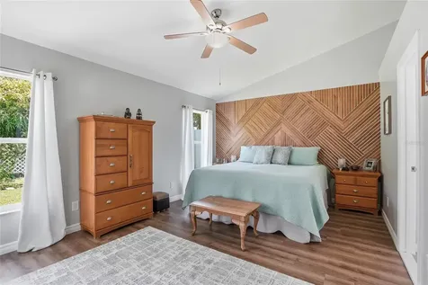 4839 14th Avenue E Bradenton FL 34208