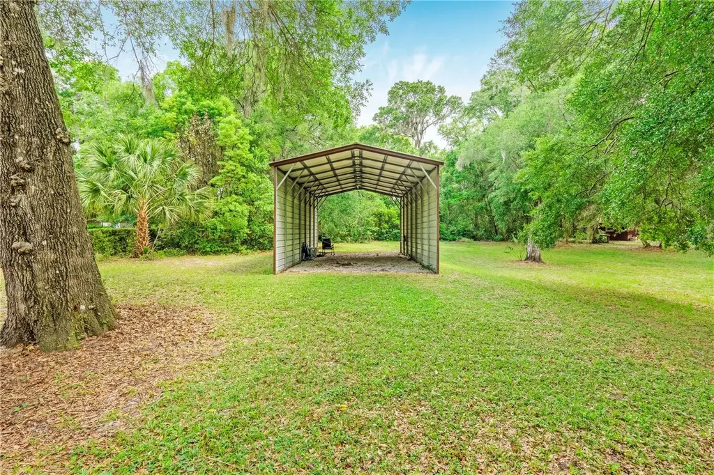 1305 Greenland Trace Deland FL 32720