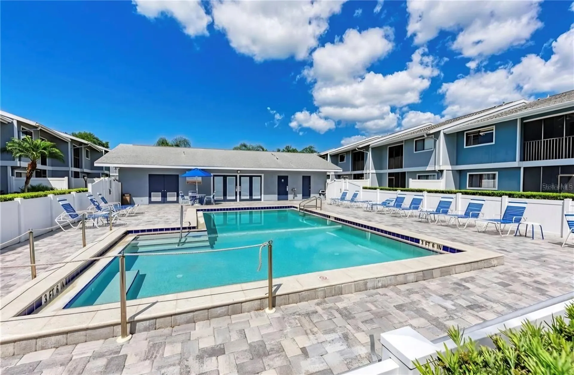6033 34th Street W Bradenton FL 34210