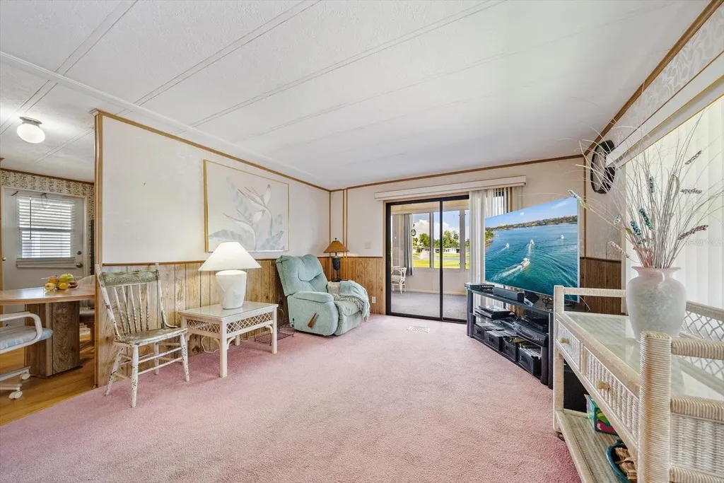 132 Lakeview Drive Palmetto FL 34221