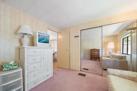 132 Lakeview Drive Palmetto FL 34221