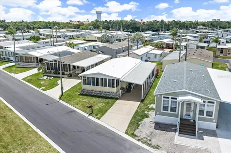 132 Lakeview Drive Palmetto FL 34221