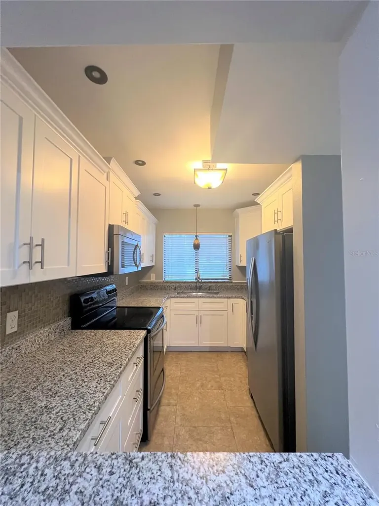 5909 Idle Forest Place Tampa FL 33614