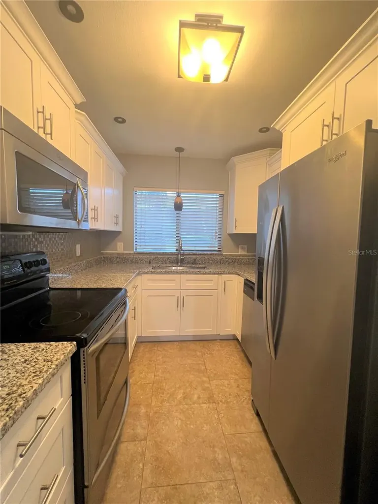 5909 Idle Forest Place Tampa FL 33614