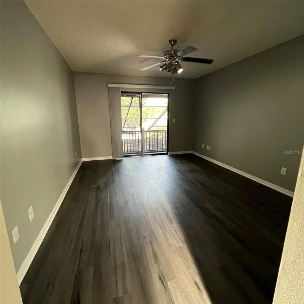 5909 Idle Forest Place Tampa FL 33614