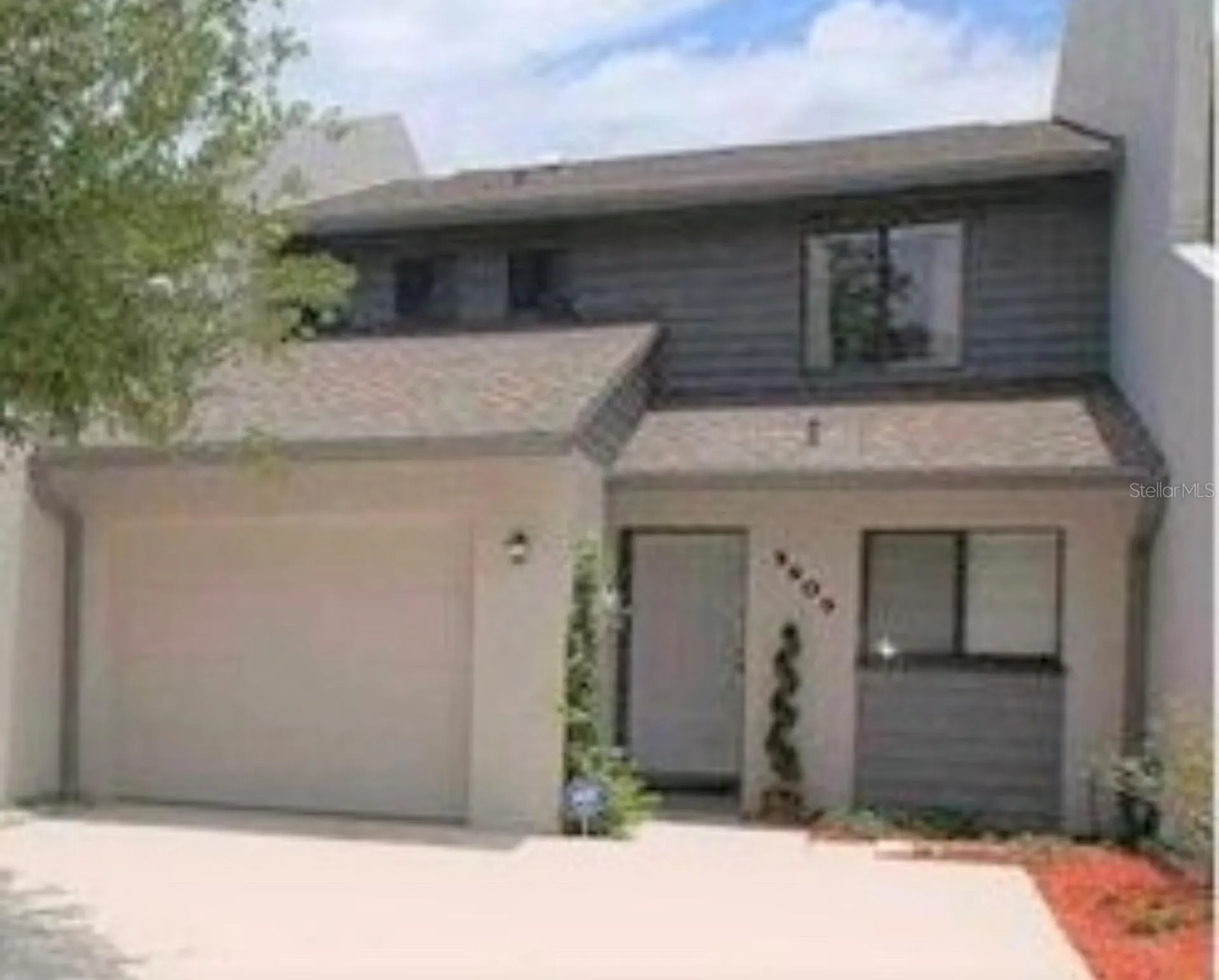 5909 Idle Forest Place Tampa FL 33614