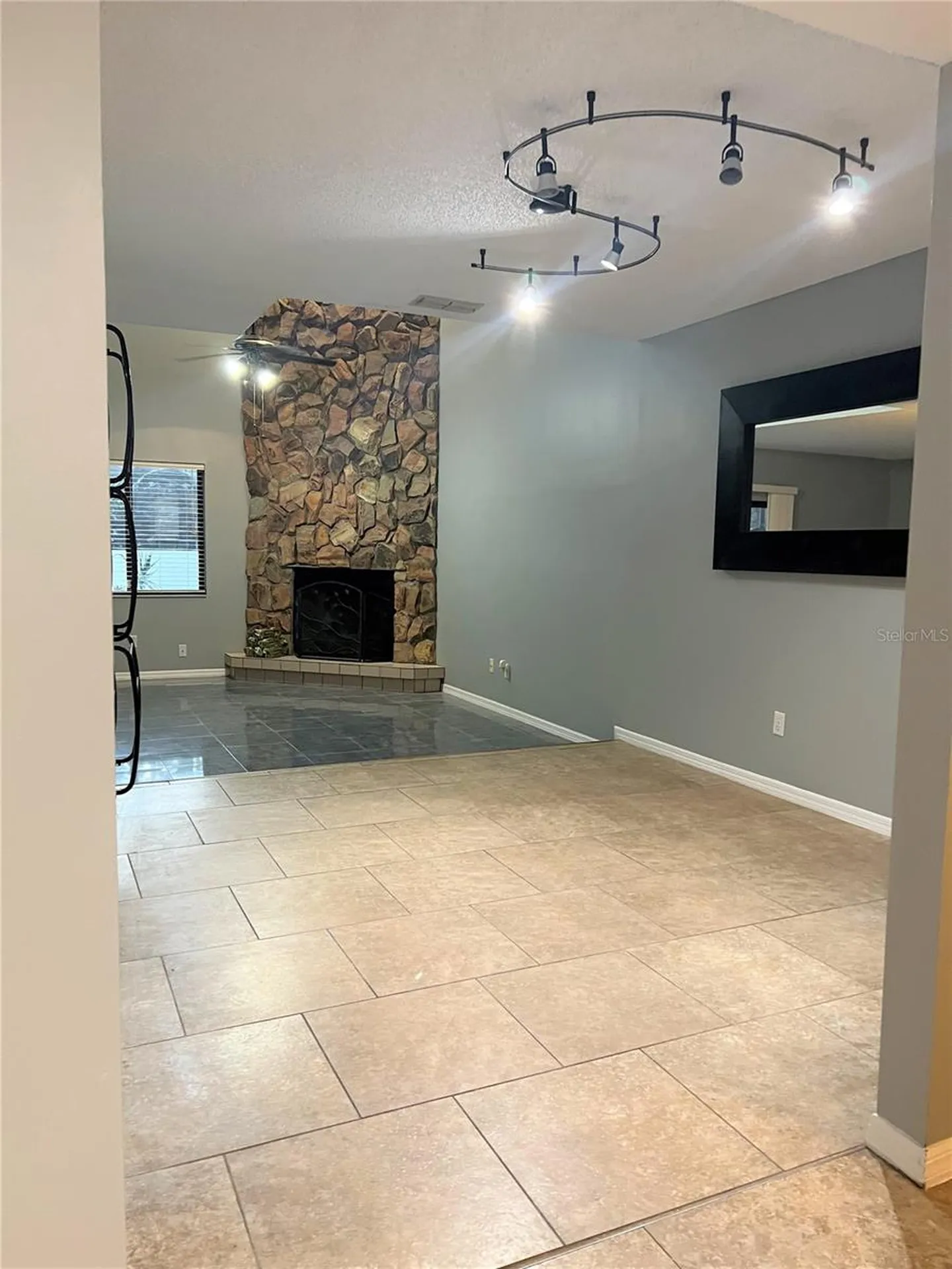 5909 Idle Forest Place Tampa FL 33614