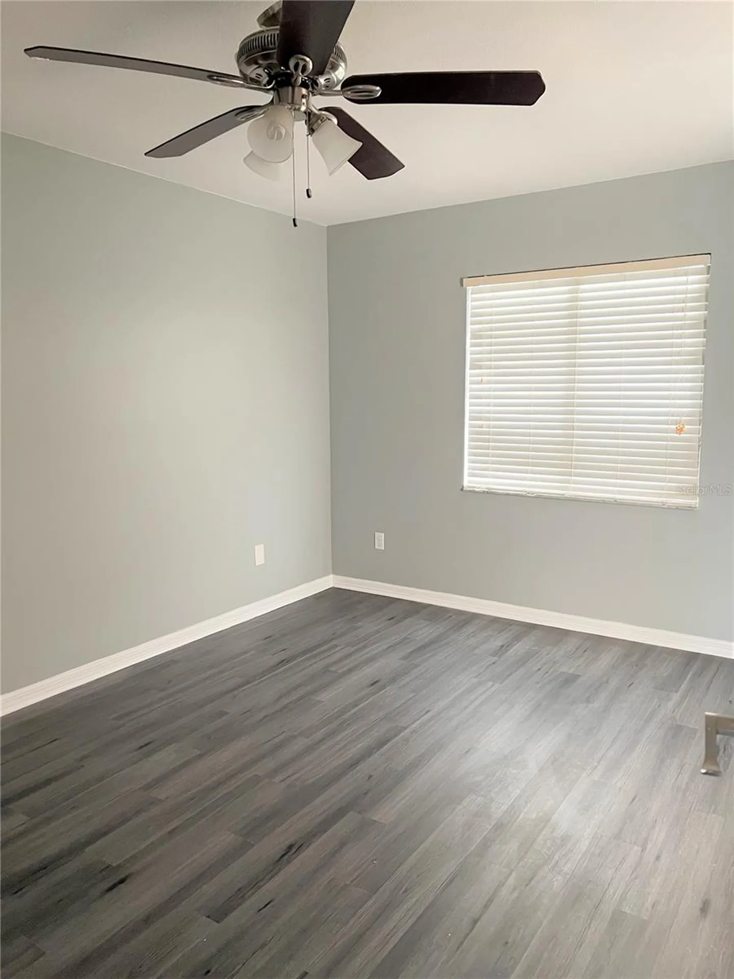 5909 Idle Forest Place Tampa FL 33614