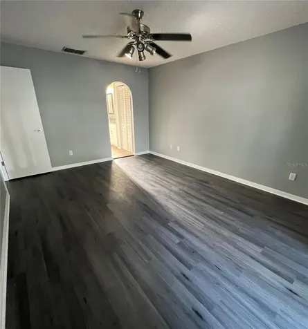 5909 Idle Forest Place Tampa FL 33614