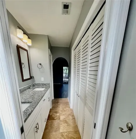 5909 Idle Forest Place Tampa FL 33614