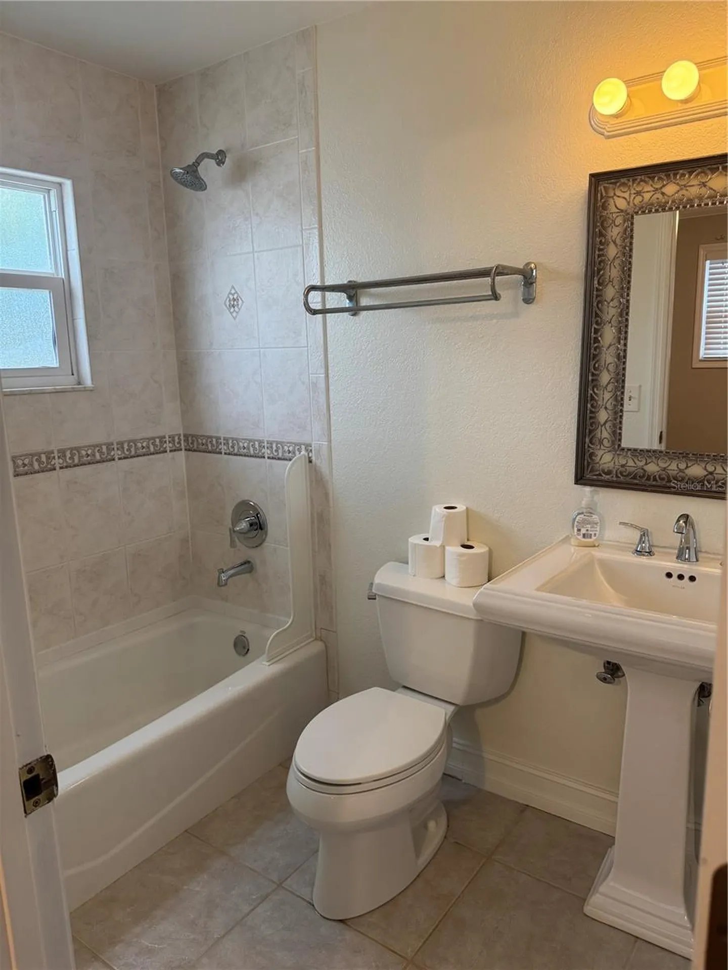 8601 Rue Chateau Drive Largo FL 33777