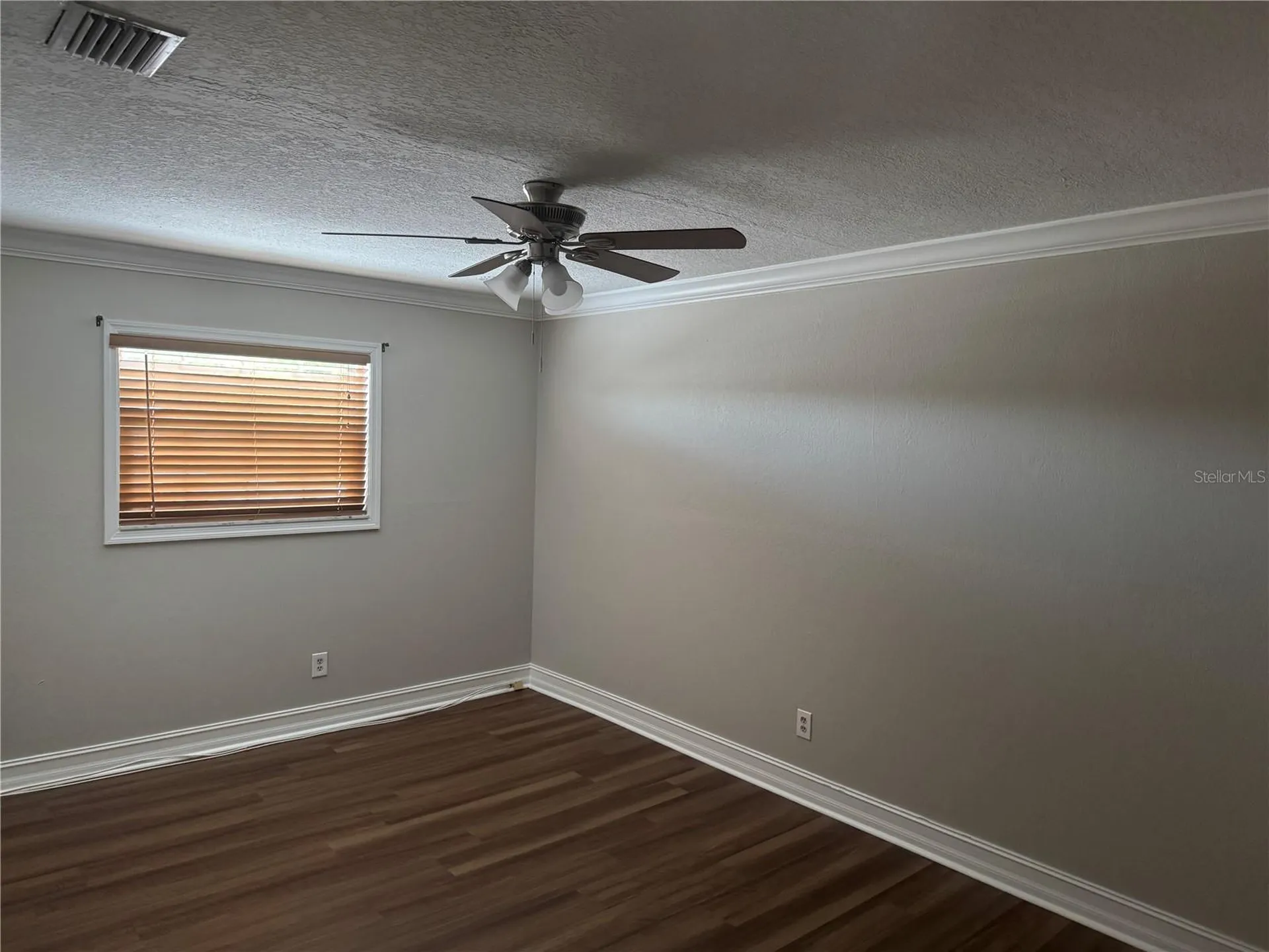 8601 Rue Chateau Drive Largo FL 33777