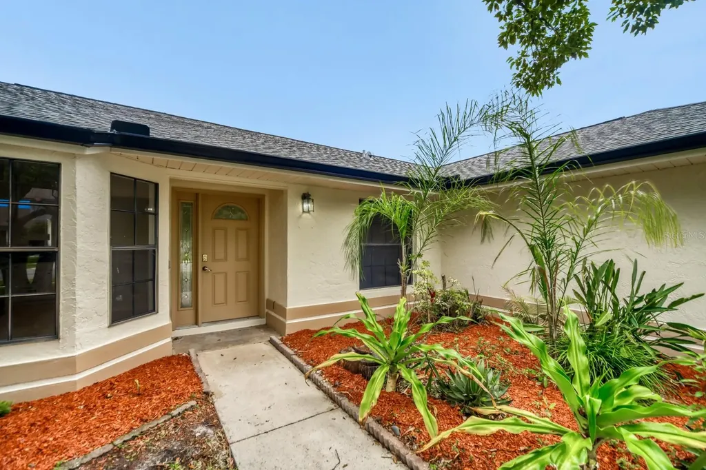 2627 Talon Court Orlando FL 32837