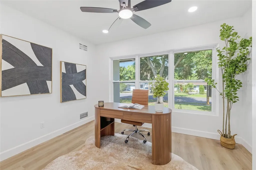 111 Orangeview Avenue Clearwater FL 33755