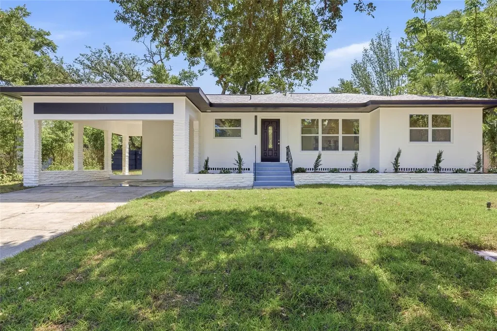 111 Orangeview Avenue Clearwater FL 33755