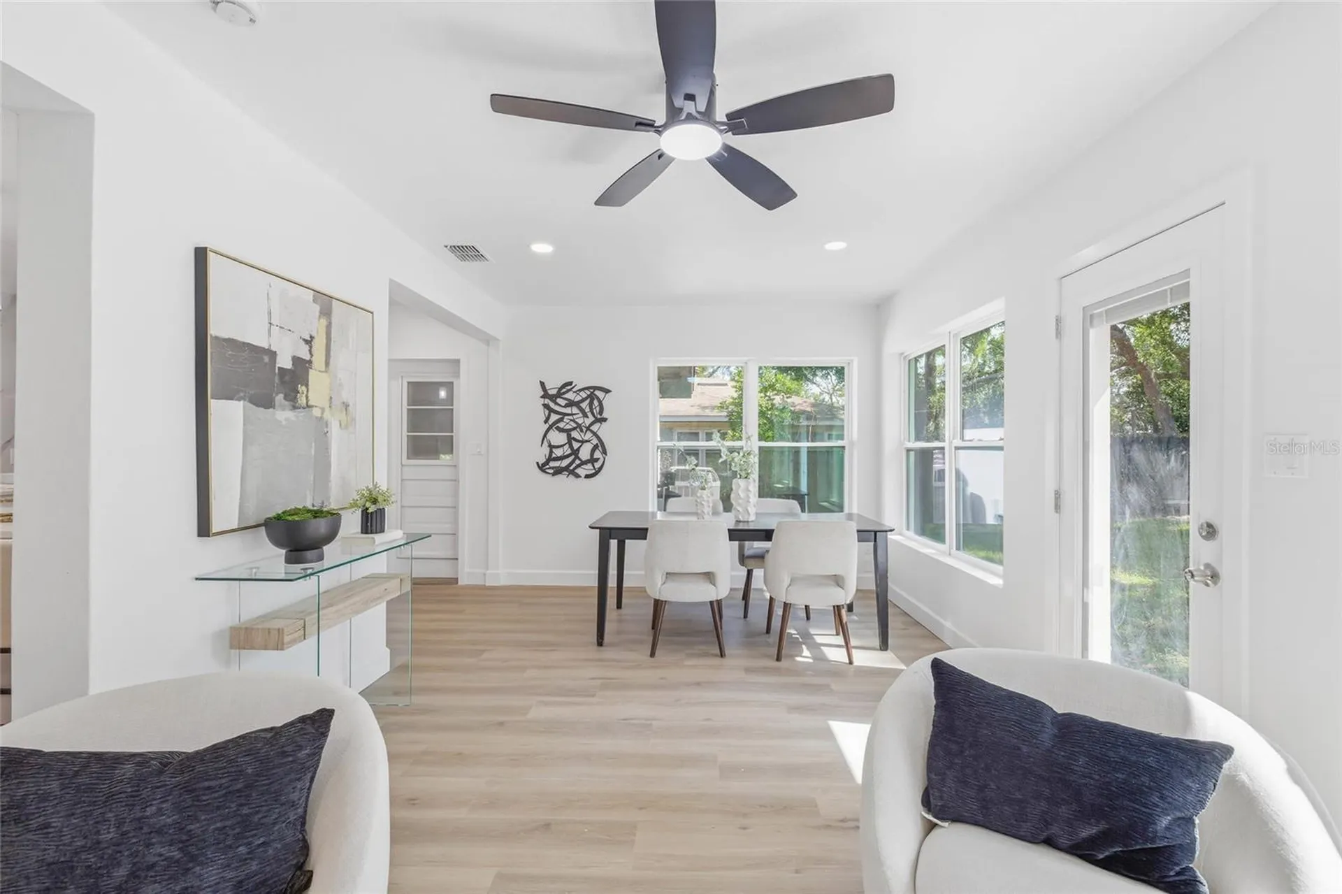 111 Orangeview Avenue Clearwater FL 33755