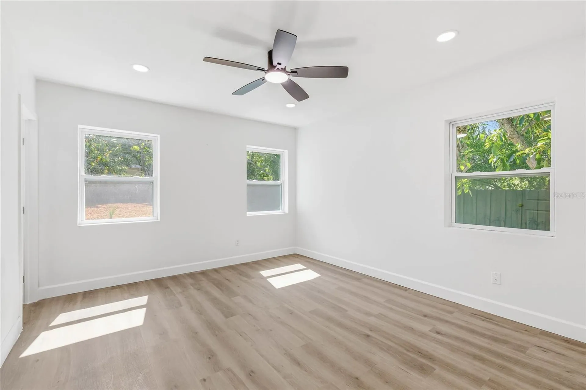 111 Orangeview Avenue Clearwater FL 33755