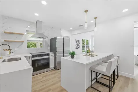 111 Orangeview Avenue Clearwater FL 33755