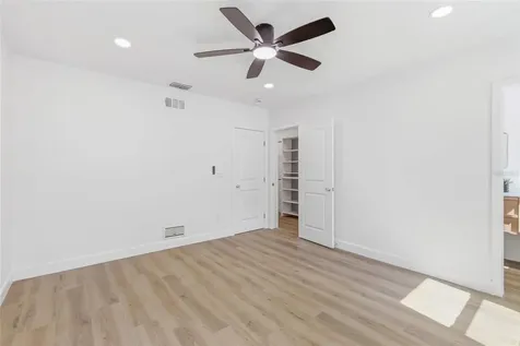 111 Orangeview Avenue Clearwater FL 33755