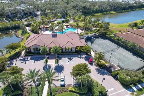 5819 Cavano Drive Sarasota FL 34231