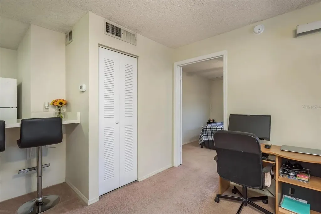 4107 Chatham Oak Court Tampa FL 33624