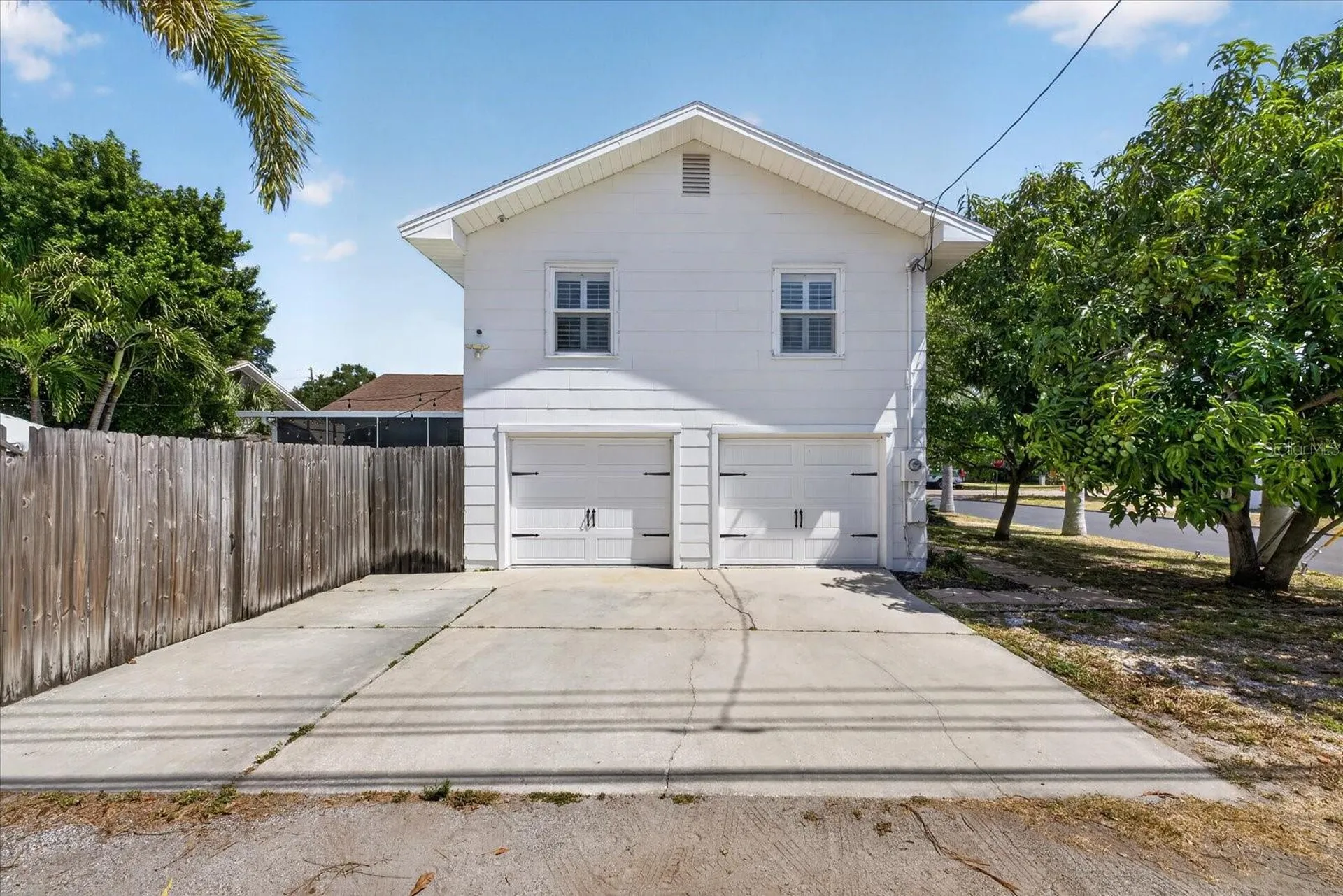 2400 9th Avenue N St Petersburg FL 33713