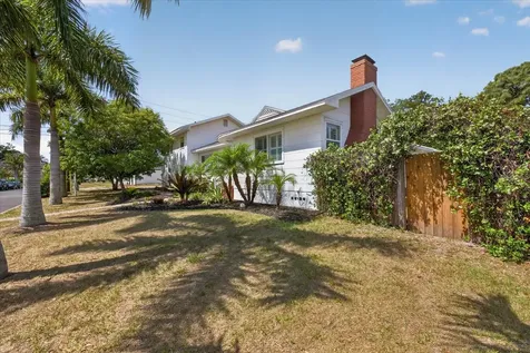 2400 9th Avenue N St Petersburg FL 33713