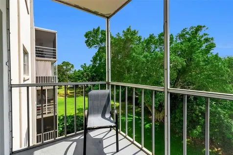 4210 Ironwood Circle Bradenton FL 34209