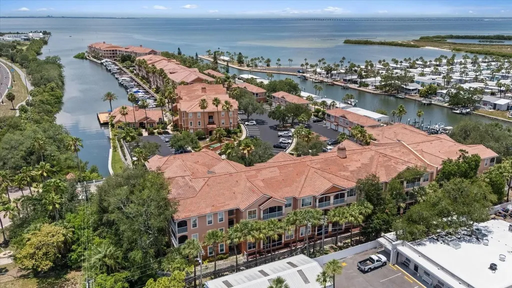 5000 Culbreath Key Way Tampa FL 33611