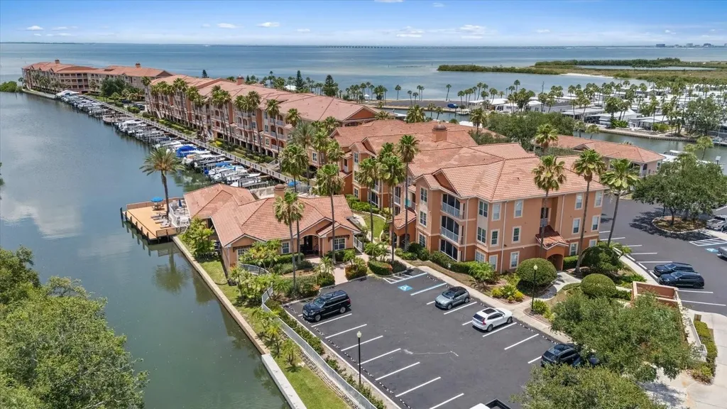 5000 Culbreath Key Way Tampa FL 33611