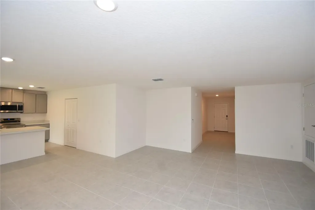 6 Lleberry Path Palm Coast FL 32164