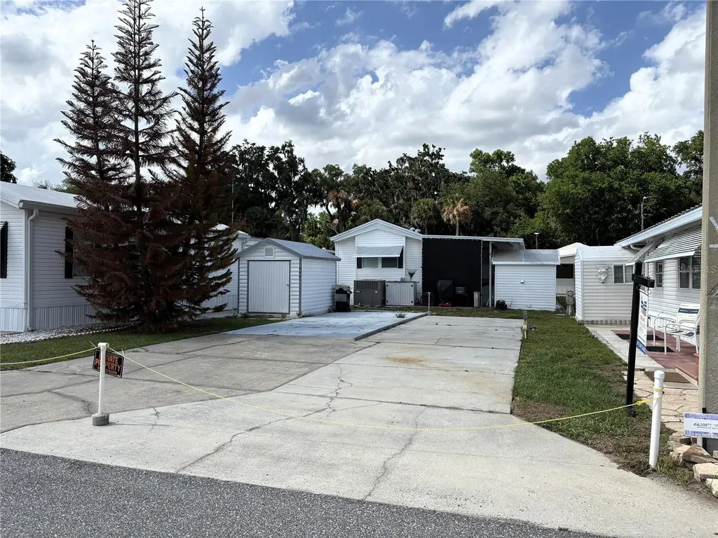 446 Citrus Ridge Davenport FL 33837