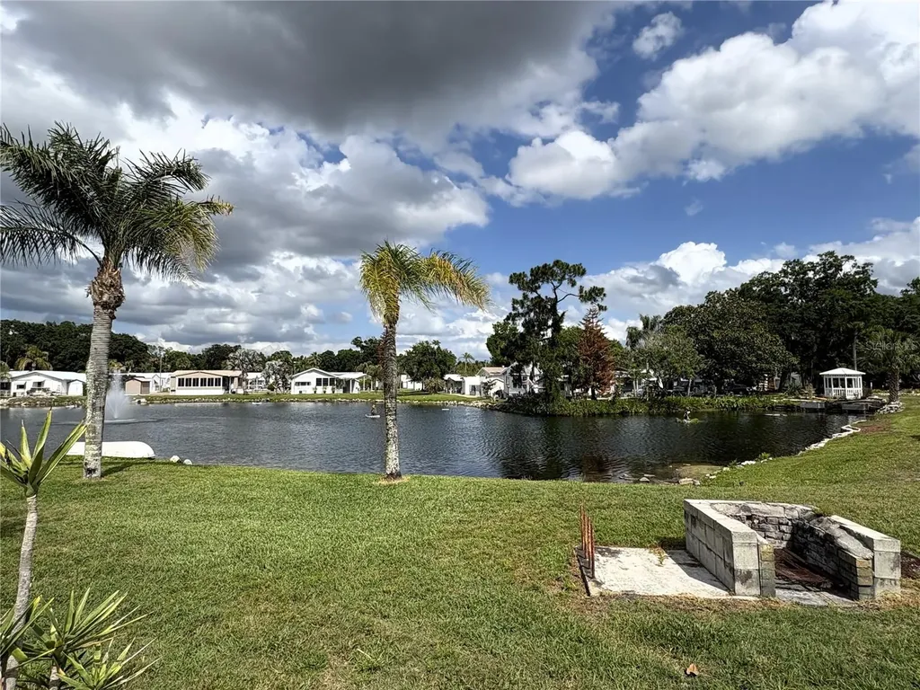 446 Citrus Ridge Davenport FL 33837