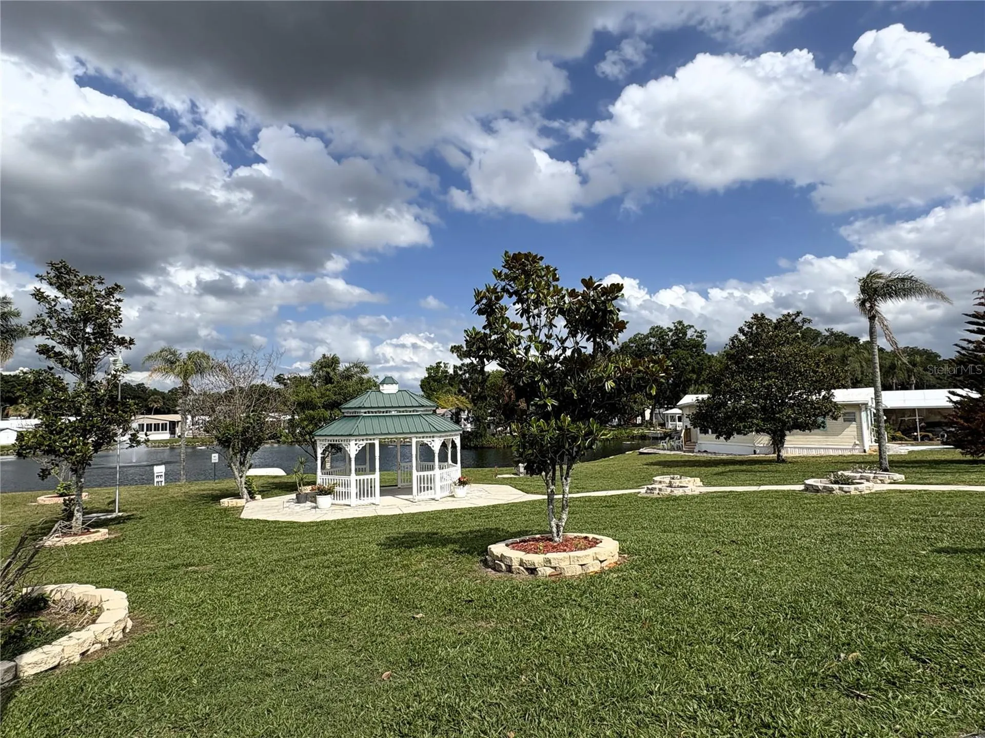 446 Citrus Ridge Davenport FL 33837