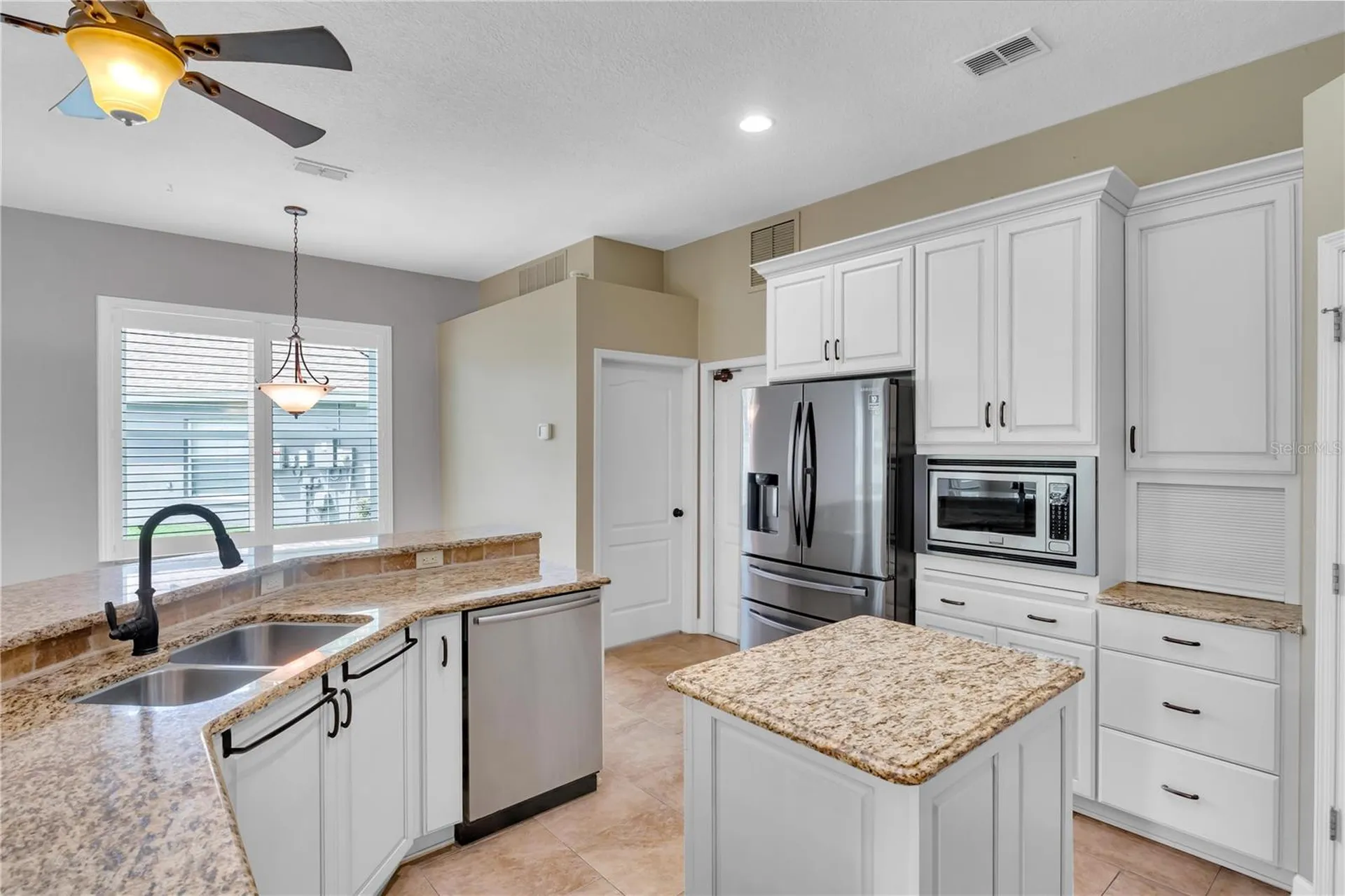713 Cedarwood Court Orlando FL 32828